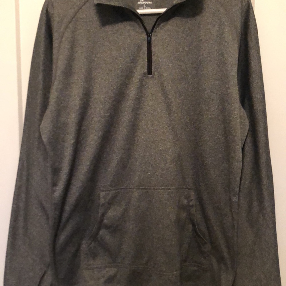 Men’s athletic pull over - Picture 2 of 6